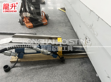 楔形千斤頂使用案例